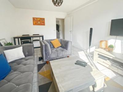 Appartement - 64 m² - 4 pièces