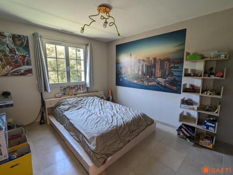 Maison - 327 m² - 7 pièces