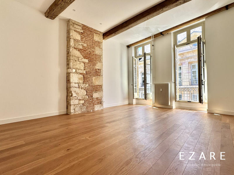 Appartement - 80 m² - 3 pièces