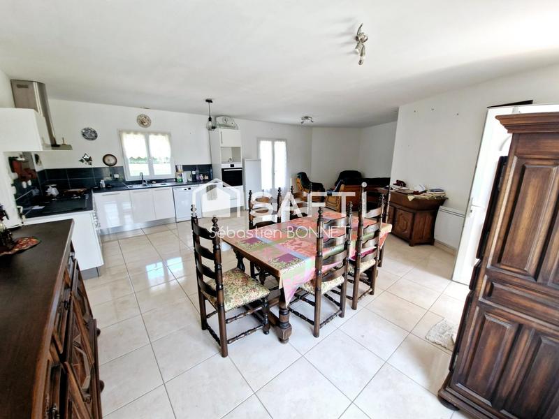 Maison - 86 m² - 5 pièces