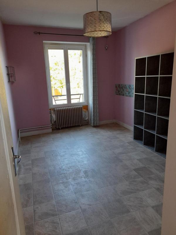 Maison - 115 m² - 6 pièces