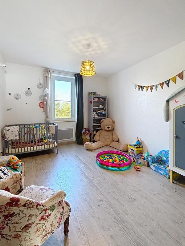 Maison - 155 m² - 6 pièces