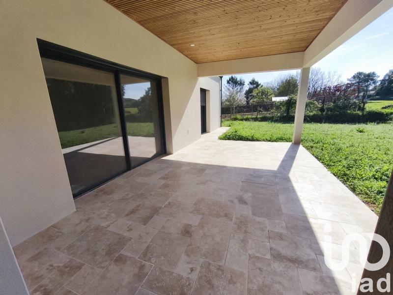 Maison - 138 m² - 5 pièces