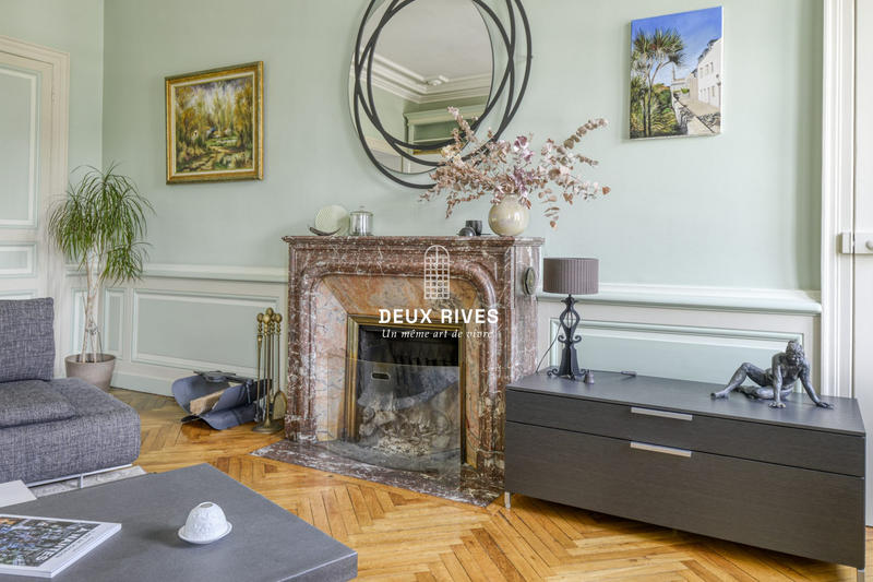 Appartement - 230 m² - 5 pièces