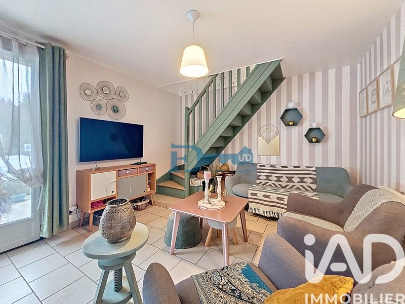 Maison - 104 m² - 5 pièces