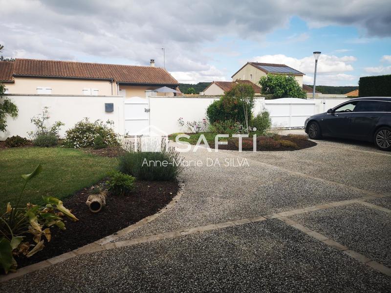 Maison - 224 m² - 7 pièces