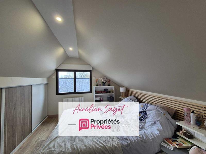 Maison - 200 m² - 5 pièces