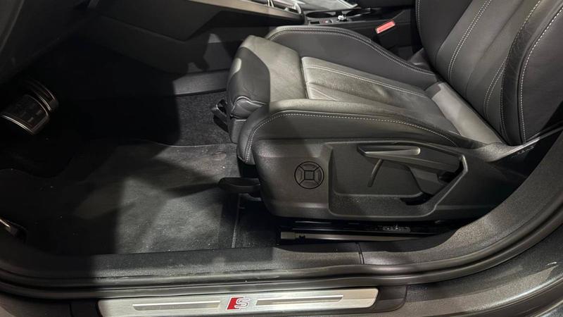 Audi A3 sportback 40 TFSIe 204 s tronic 6 s line