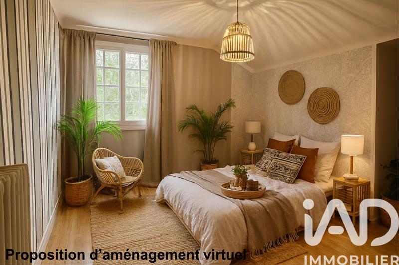 Maison - 203 m² - 7 pièces