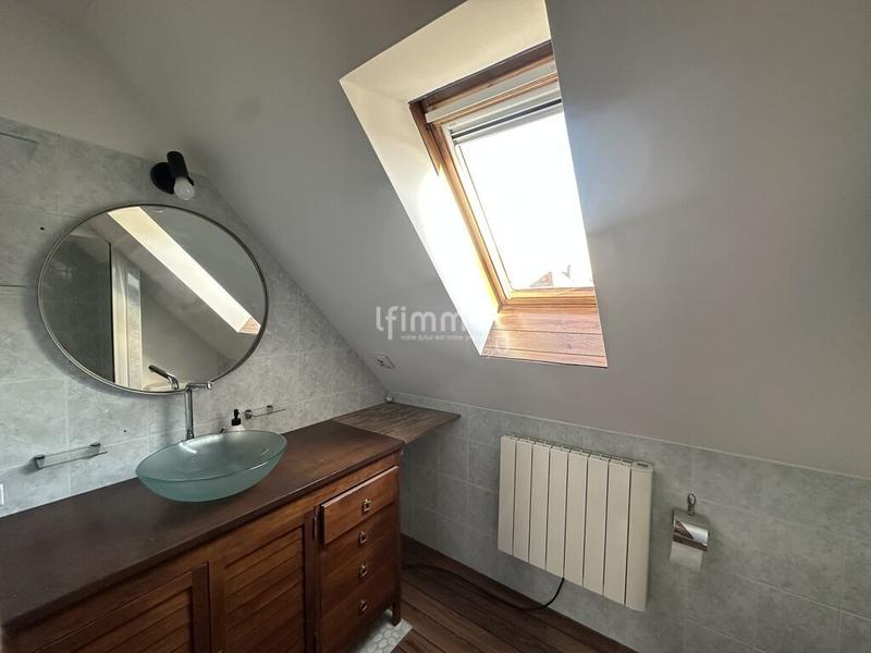 Maison - 111 m² - 5 pièces