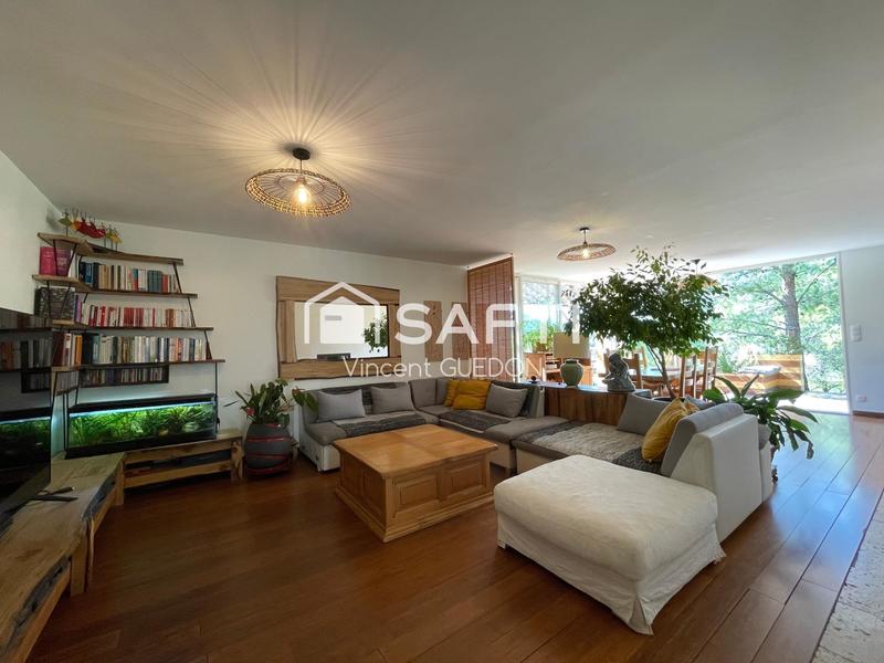 Maison - 129 m² - 5 pièces