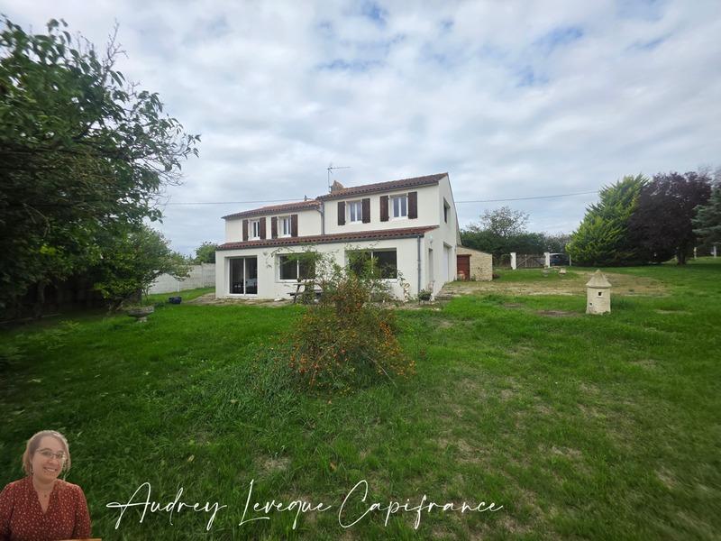 Maison - 203 m² - 6 pièces