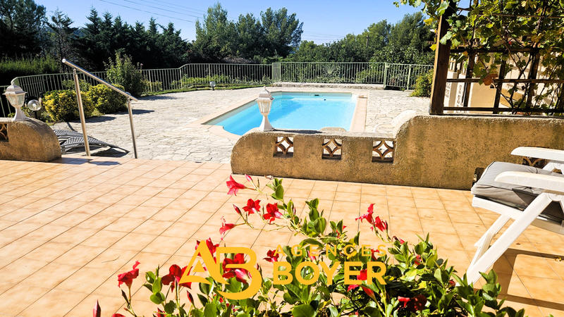 Maison - 82 m² - 4 pièces