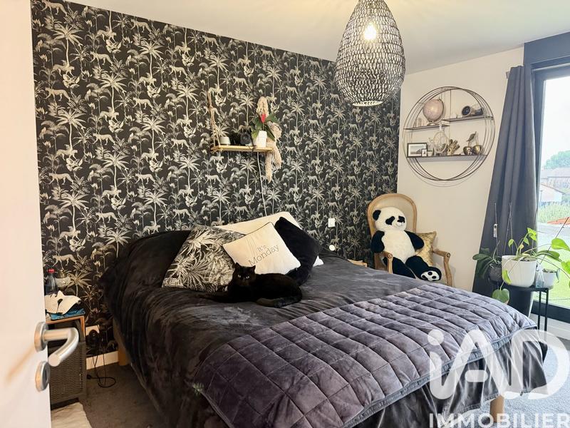 Maison - 122 m² - 5 pièces