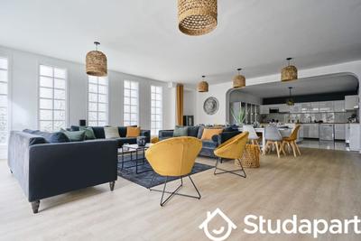 Chambre - 14 m² - 1 pièce