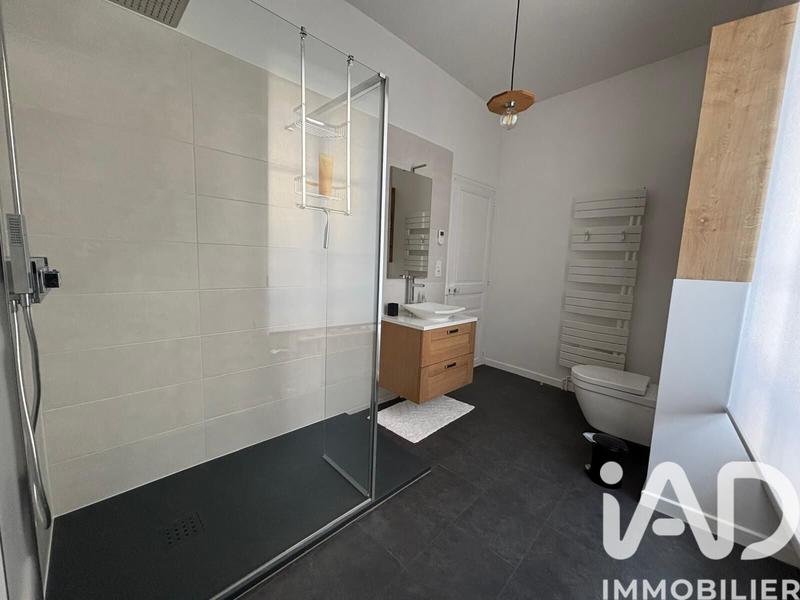 Maison - 169 m² - 8 pièces