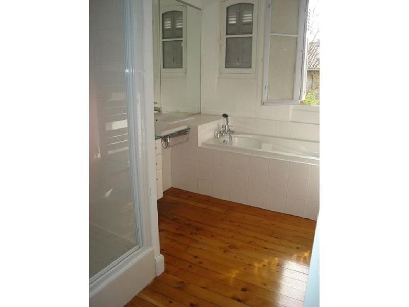 Demeure - 180 m² - 6 pièces