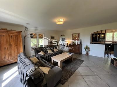 Maison - 123 m² - 6 pièces