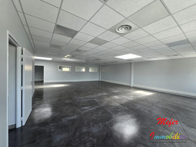Local d'activités - 160 m²
