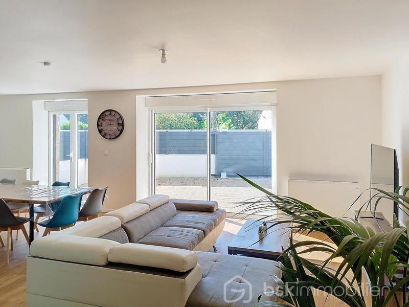 Maison de village - 259 m² - 8 pièces