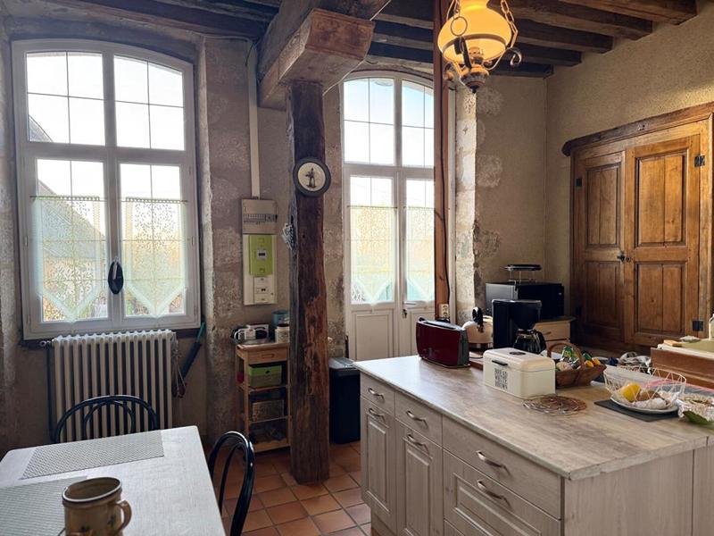 Maison - 205 m² - 6 pièces