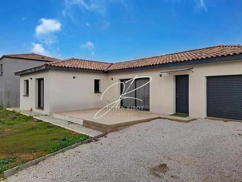 Maison - 108 m² - 5 pièces