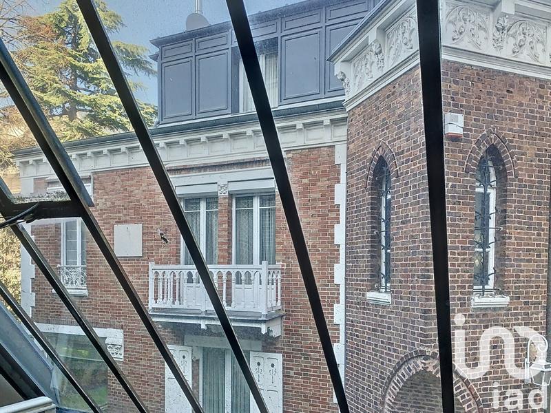 Appartement - 204 m² - 6 pièces