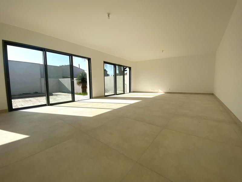 Maison - 170 m² - 6 pièces