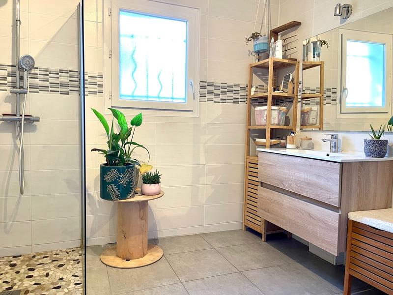 Maison - 104 m² - 4 pièces