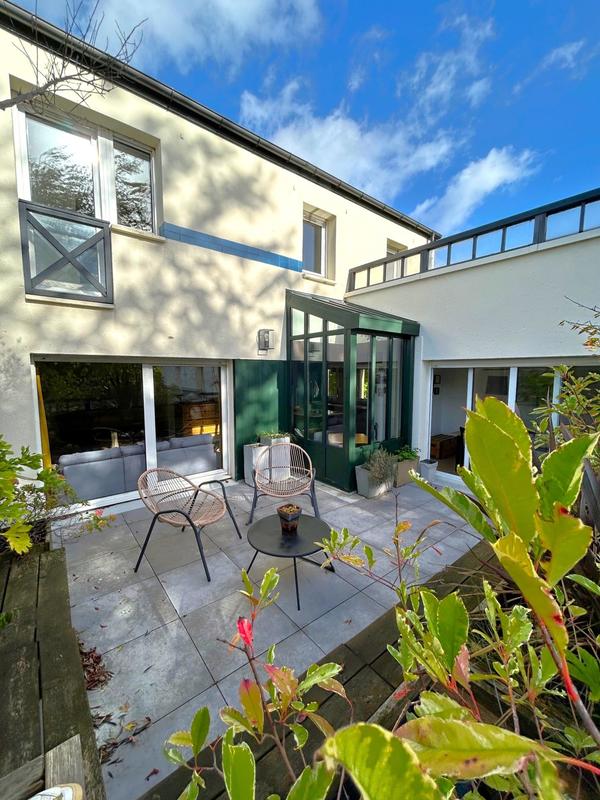 Duplex - 101 m² - 4 pièces