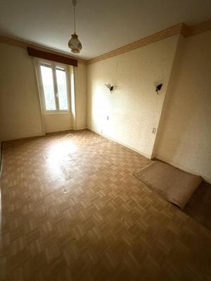 Maison - 139 m² - 7 pièces