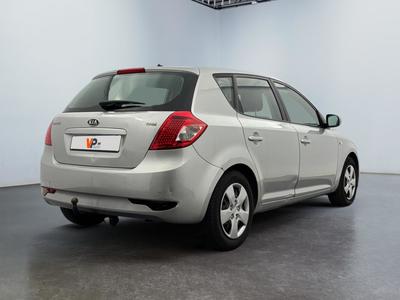 Kia Cee'd 1.6l CRDi 115 Isg Euro 5 Style