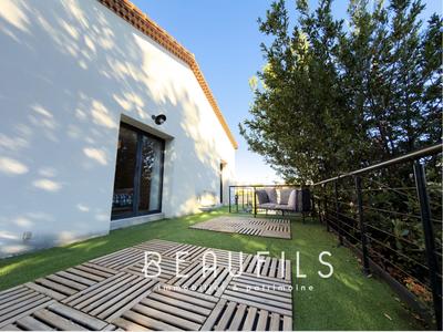 Villa - 215 m² - 10 pièces