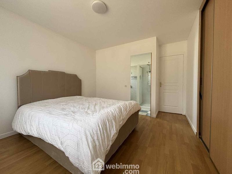 Maison - 97 m² - 4 pièces