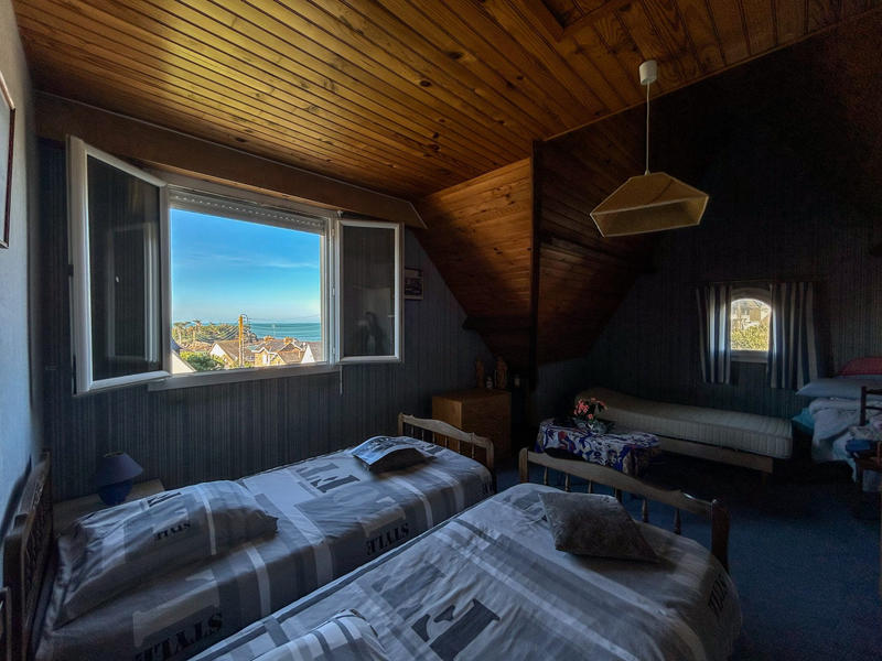 Maison - 155 m² - 6 pièces