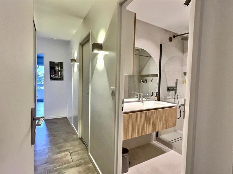 Appartement - 90 m² - 4 pièces