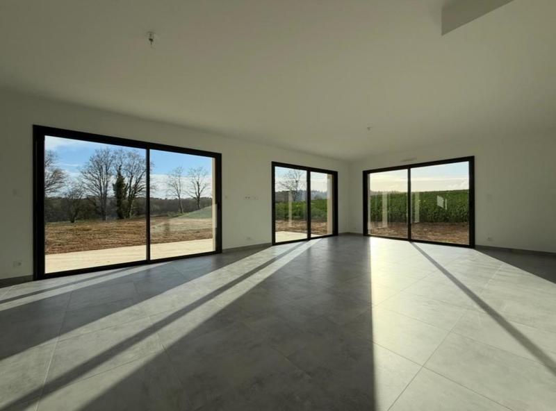 Maison - 125 m² - 5 pièces