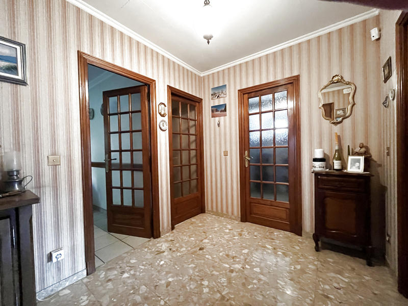 Villa - 188 m² - 7 pièces