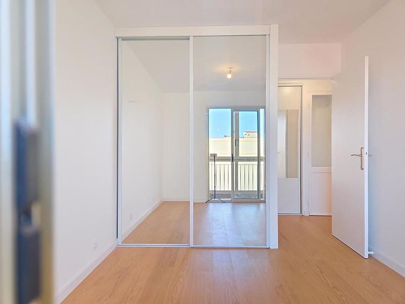 Appartement - 77 m² - 4 pièces