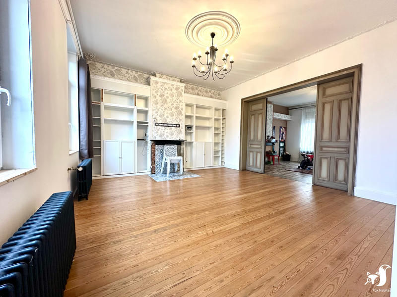 Maison - 182 m² - 7 pièces