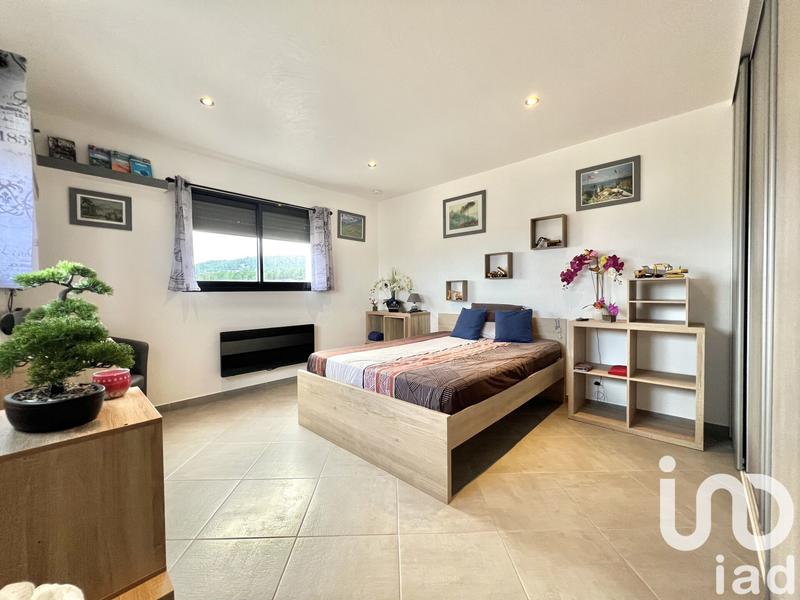 Maison de maîtres - 140 m² - 6 pièces