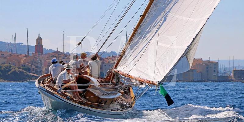 Villa - 250 m² - 9 pièces