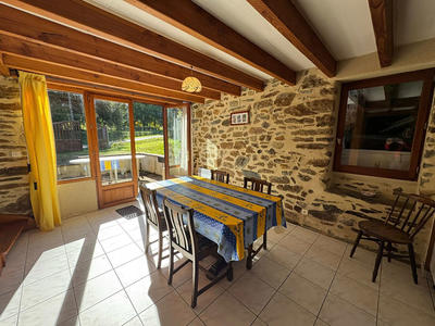 Maison - 98 m² - 6 pièces