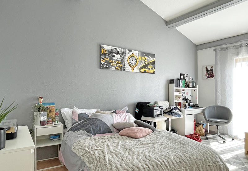 Maison - 300 m² - 9 pièces