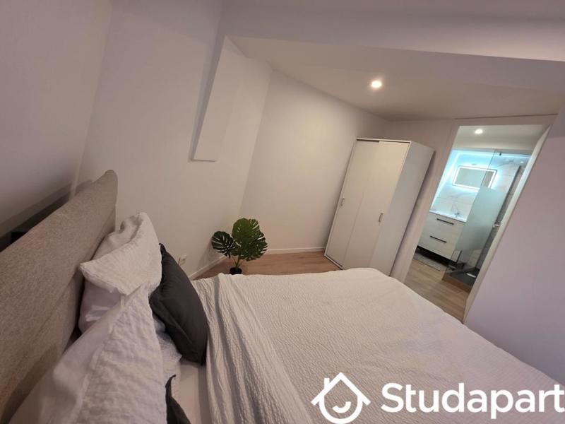 Chambre - 16 m² - 1 pièce