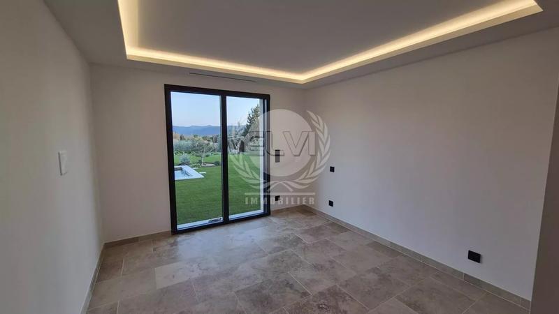 Maison - 146 m² - 5 pièces