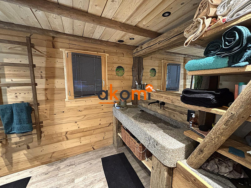 Maison - 510 m² - 20 pièces