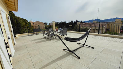 Villa - 218 m² - 8 pièces