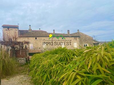 Maison de village - 65 m² - 4 pièces