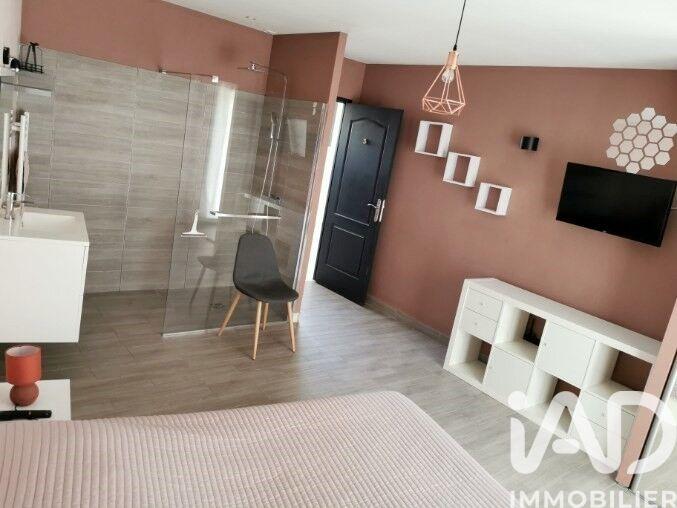 Maison - 171 m² - 6 pièces